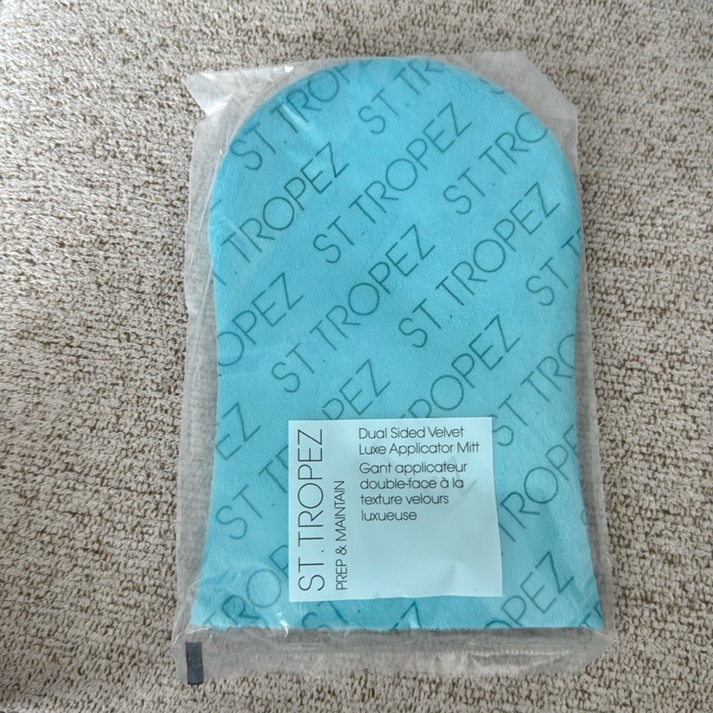 St. Tropez Luxe Double Sided Applicator Self-Tan Mitt